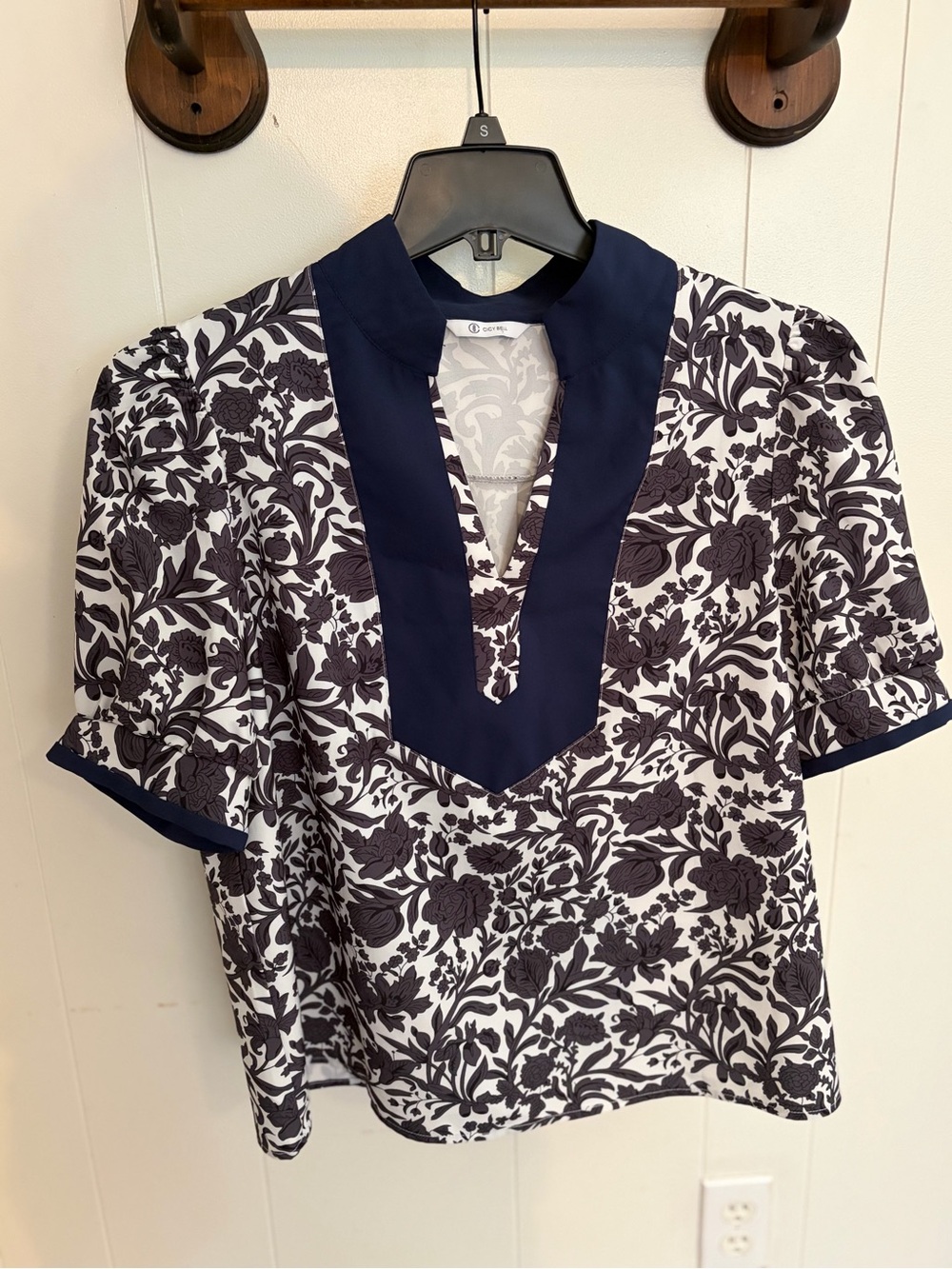 Navy & White Floral V-Neck Blouse with Contrast Trim